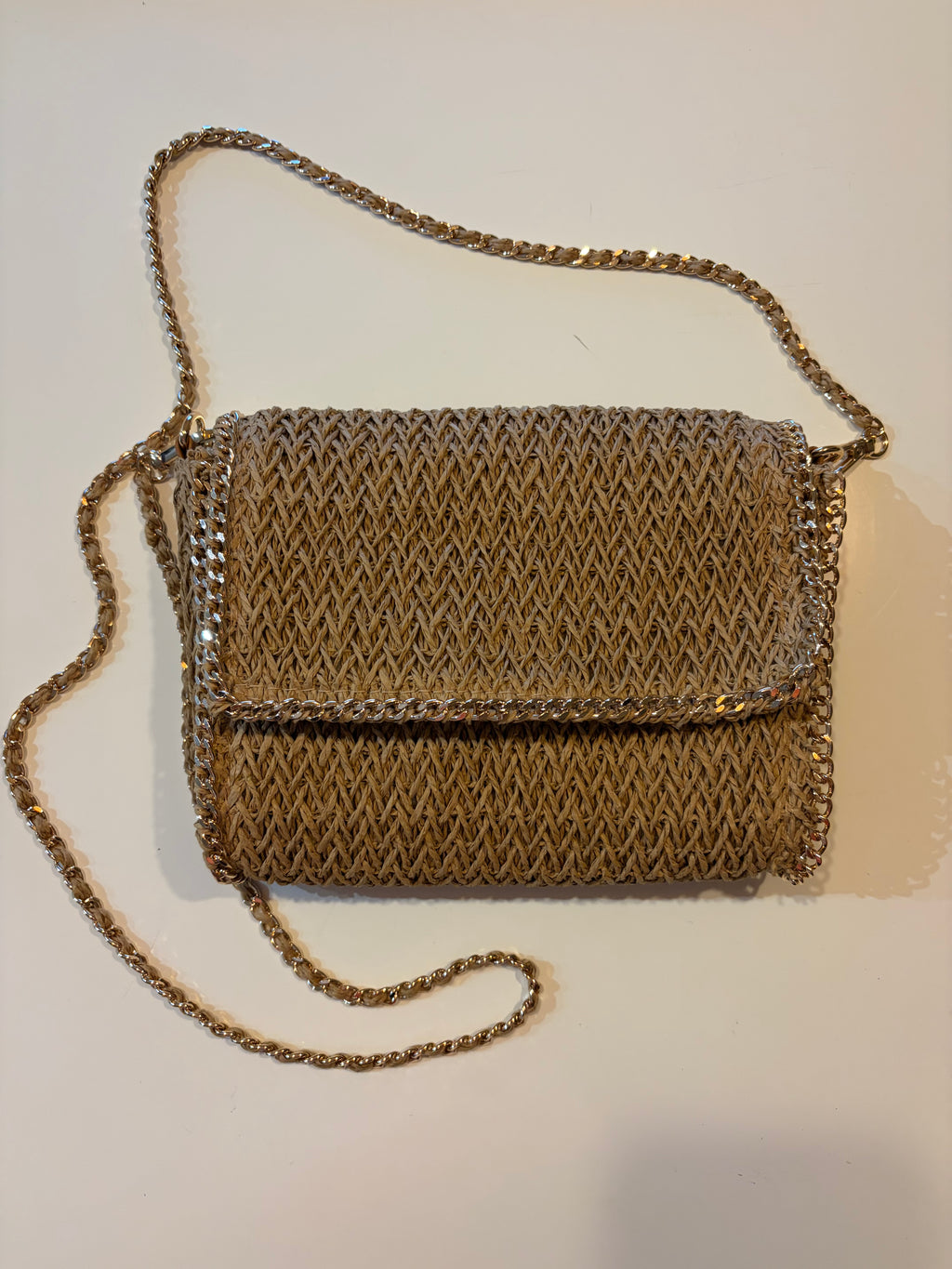 Bolso Bandolera Rafia Trenzada Cadena Dorada
